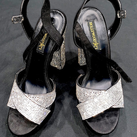 Platform bedazzled black heels - Picture 3 of 5